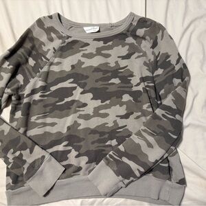 Universal Thread Gray Knit Top